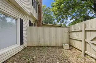 5901 Quail Hollow Rd, Charlotte, NC 28210 - Photo 22