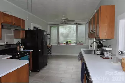 161 Walnut Street, Chester, SC 29706 - Photo 8