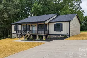 2274 Darwick Rd, Winston Salem, NC 27127 - Photo 2