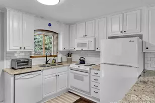 87 Glenview Rd, Lake Junaluska, NC 28745 - Photo 10