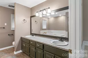 60 Monte Vista Dr, Waynesville, NC 28786 - Photo 10
