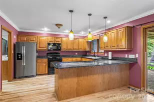 60 Monte Vista Dr, Waynesville, NC 28786 - Photo 6