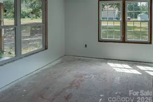 3105 Evelyn Cir, Darlington, SC 29540 - Photo 8