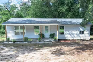 3105 Evelyn Cir, Darlington, SC 29540 - Photo 2