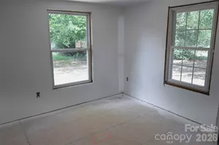 3105 Evelyn Cir, Darlington, SC 29540 - Photo 8