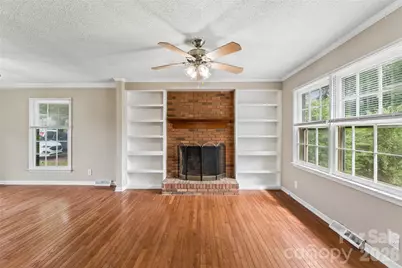 550 Englewood Street NE, Concord, NC 28025 - Photo 8