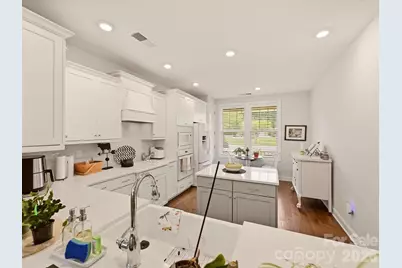 7569 Short Putt Court, Charlotte, NC 28215 - Photo 10