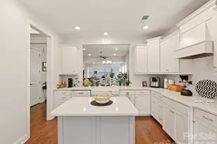 7569 Short Putt Ct, Charlotte, NC 28215 - Photo 14