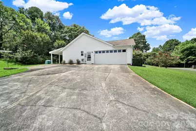 1805 Lillian Lane, Fort Mill, SC 29708 - Photo 32
