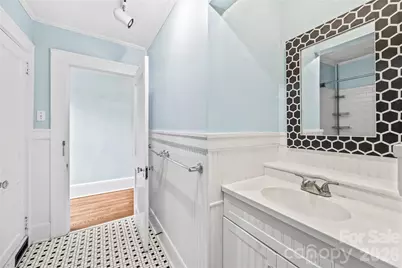 18 Westover Drive, Asheville, NC 28801 - Photo 16