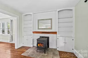 18 Westover Dr, Asheville, NC 28801 - Photo 6
