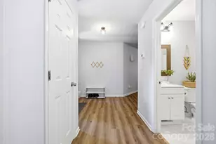 1008 Raywood Ct, Matthews, NC 28104 - Photo 6