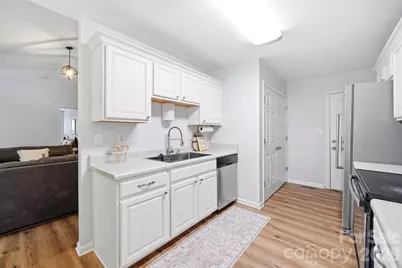 1008 Raywood Court, Matthews, NC 28104 - Photo 14