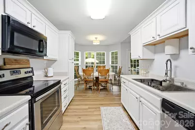 1008 Raywood Court, Matthews, NC 28104 - Photo 16