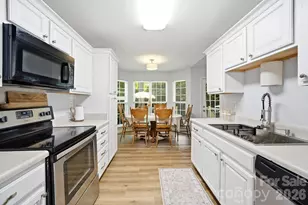 1008 Raywood Ct, Matthews, NC 28104 - Photo 16