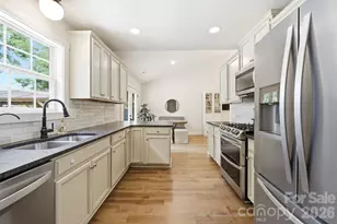 1556 Meadow Glen Ln, Rock Hill, SC 29730 - Photo 12