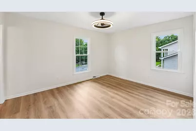 318 Red Roan Place, Charlotte, NC 28215 - Photo 22
