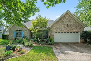 12034 Hampton Pl Dr, Charlotte, NC 28269 - Photo 1