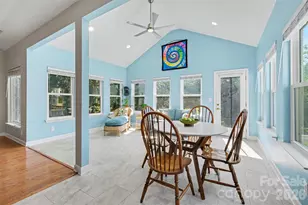12034 Hampton Pl Dr, Charlotte, NC 28269 - Photo 16