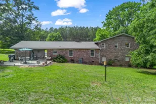 72 McEntire Rd, Tryon, NC 28782 - Photo 8