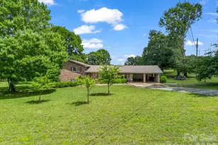 72 McEntire Rd, Tryon, NC 28782 - Photo 6