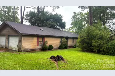 732 Sunset Lakes Boulevard SW, Sunset Beach, NC 28468 - Photo 22
