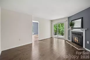 4902 Spring Lake Dr, Charlotte, NC 28212 - Photo 2