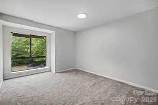 4902 Spring Lake Dr, Charlotte, NC 28212 - Photo 8