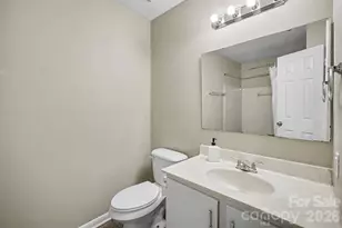 4902 Spring Lake Dr, Charlotte, NC 28212 - Photo 14
