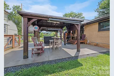 2906 Jonathan Creek Road, Waynesville, NC 28785 - Photo 10
