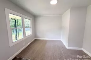 704 Morningside Dr, Mount Holly, NC 28120 - Photo 4