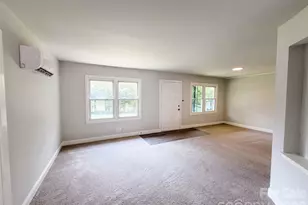 704 Morningside Dr, Mount Holly, NC 28120 - Photo 6