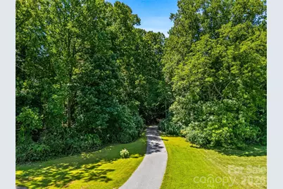 70 Promised Ridge Drive, Hendersonville, NC 28791 - Photo 2