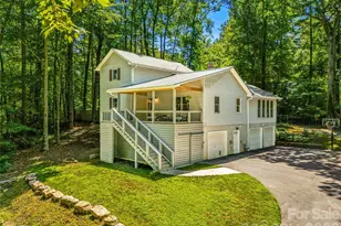 70 Promised Ridge Dr, Hendersonville, NC 28791 - Photo 1