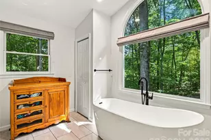 70 Promised Ridge Dr, Hendersonville, NC 28791 - Photo 18