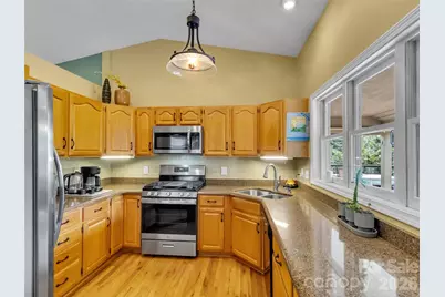 936 Little Mountain Road, Waynesville, NC 28786 - Photo 12
