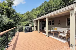 936 Little Mountain Rd, Waynesville, NC 28786 - Photo 30