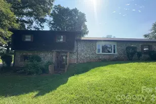 4294 Horseshoe Bend Rd, Hudson, NC 28638 - Photo 1