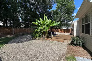 4515 Fox Thorne Dr, Charlotte, NC 28216 - Photo 20
