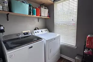 4515 Fox Thorne Dr, Charlotte, NC 28216 - Photo 12