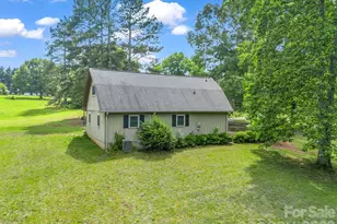 90 McEntire Rd, Tryon, NC 28782 - Photo 4