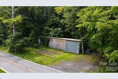 2150 Nc 80 Highway, Bakersville, NC 28705 - Photo 36