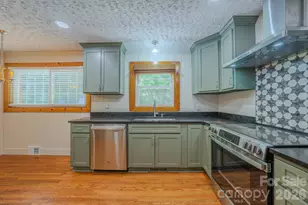 2150 Nc 80 Hwy, Bakersville, NC 28705 - Photo 10
