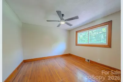 2150 Nc 80 Highway, Bakersville, NC 28705 - Photo 26