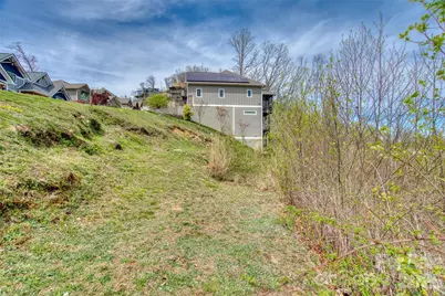 R5 Curtain Bluff, Hendersonville, NC 28791 - Photo 10
