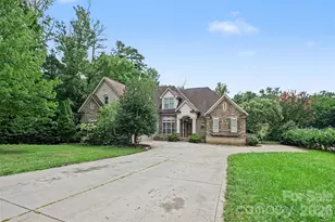 13631 William Stowe Dr, Charlotte, NC 28262 - Photo 2