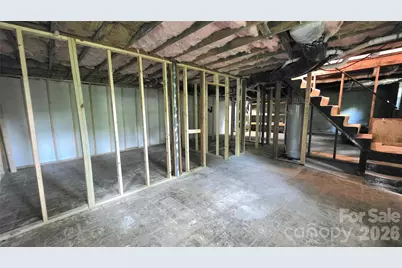 513 E Ohio Avenue, Bessemer City, NC 28016 - Photo 36