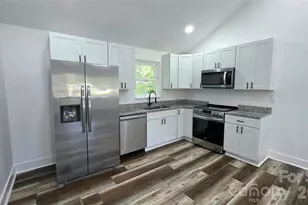 513 E Ohio Ave, Bessemer City, NC 28016 - Photo 10