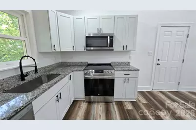 513 E Ohio Avenue, Bessemer City, NC 28016 - Photo 12