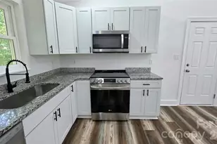 513 E Ohio Ave, Bessemer City, NC 28016 - Photo 12